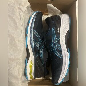 ASICS shoes . Brand new in the box